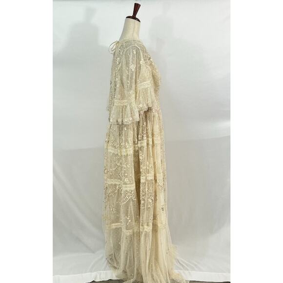 NEEDLE & THREAD Sz 20 US Champagne Lottie Lace Gown Dress NWT - Picture 5 of 14